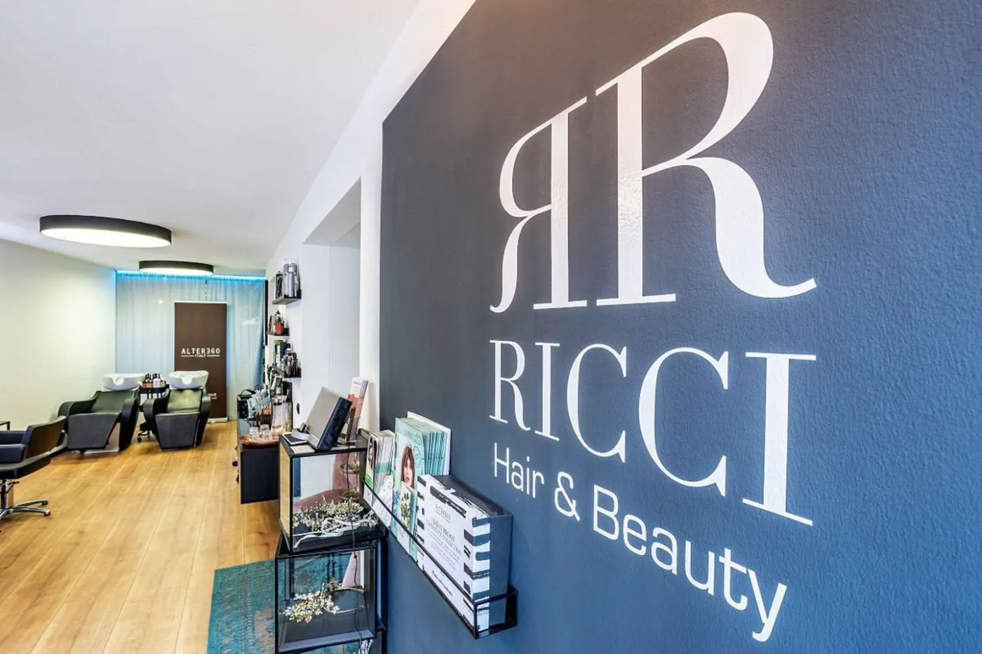 Coloration & Strähnen bei RICCI Hair & Beauty in Köln