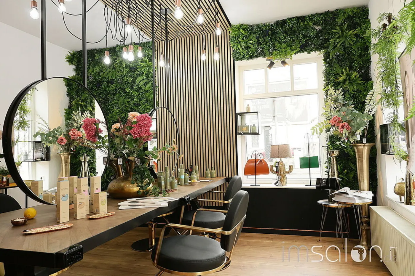 Braut- & Hochsteckfrisuren bei RICCI Hair & Beauty in Köln