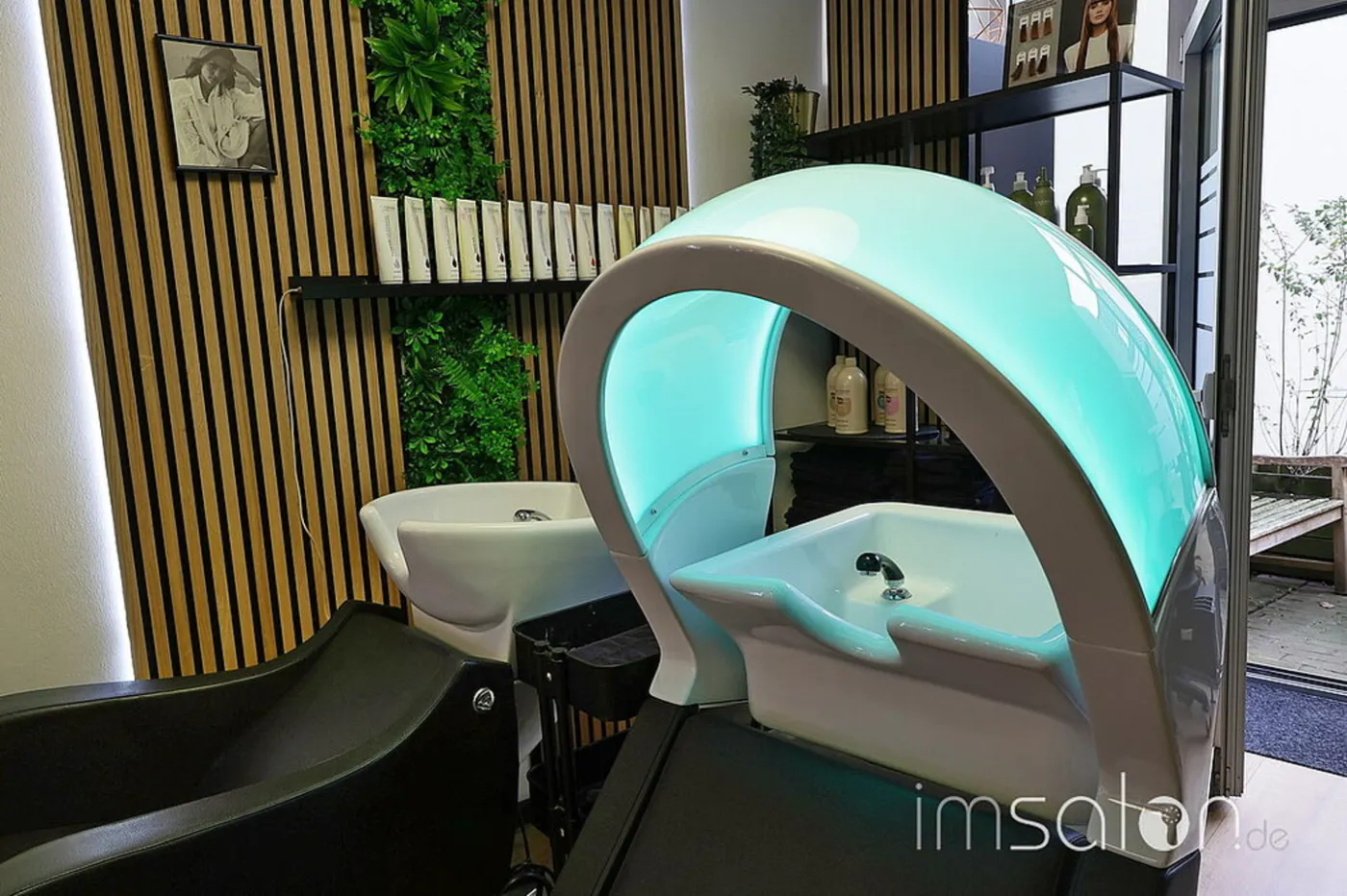 Haarverlängerung & Glättung bei RICCI Hair & Beauty in Köln