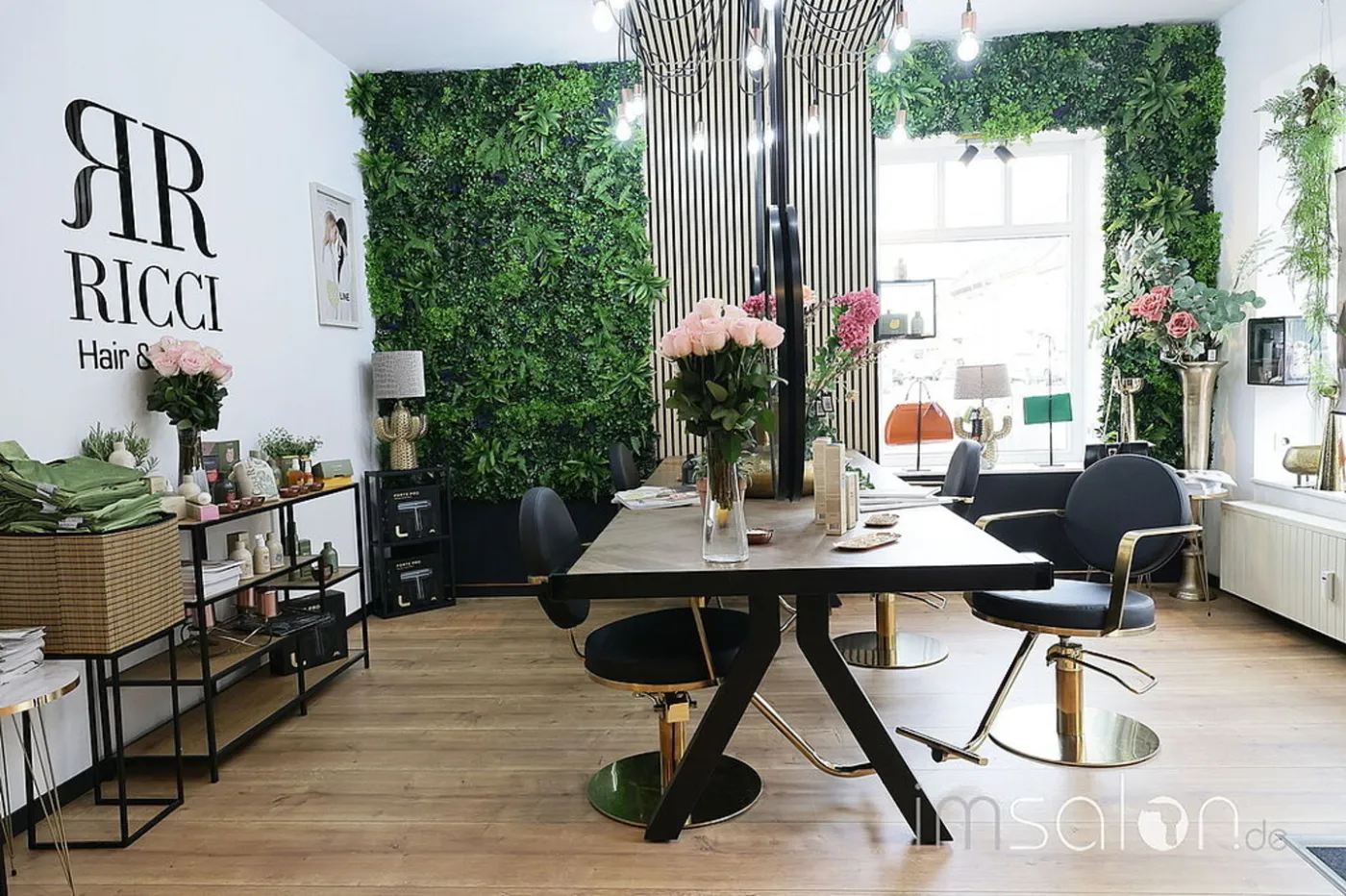 Kosmetik & Fußpflege bei RICCI Hair & Beauty in Köln